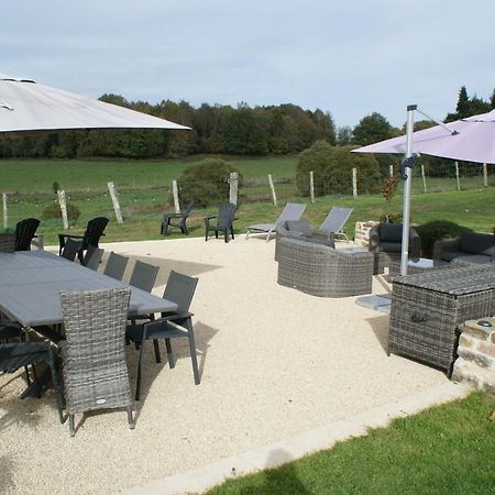 Chambres & Table D'Hotes De La Vieille Ferme Salon-la-Tour Εξωτερικό φωτογραφία